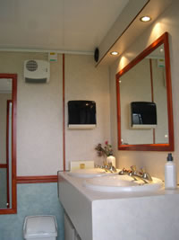 Ladies loo interior. Click to see enlarged view
